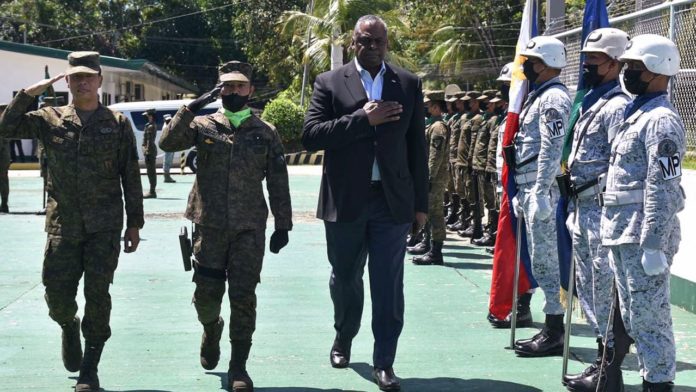 Makin Dekat Dengan AS, Filipina Beri Akses Empat Pangkalan Militer Ke AS