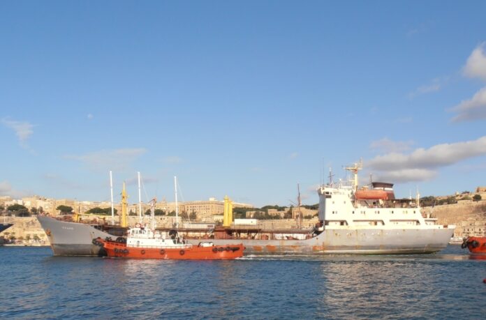 RFS Yelnya Tinggalkan Tartus, Evakuasi AL Russia Dari Suriah Dimulai???