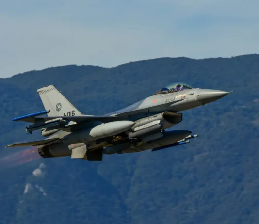 Romania Beli 18 Jet Tempur F-16 dari Belanda Seharga Dua Porsi Cilok